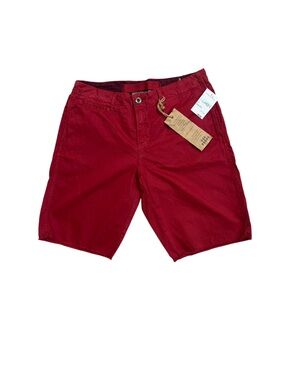 Paperbacks Red Raw Hem Shorts NWT Men’s Size 33 Made in the USA